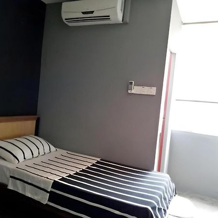 קוצ'ינג Koptel Budget Hotel מראה חיצוני תמונה
