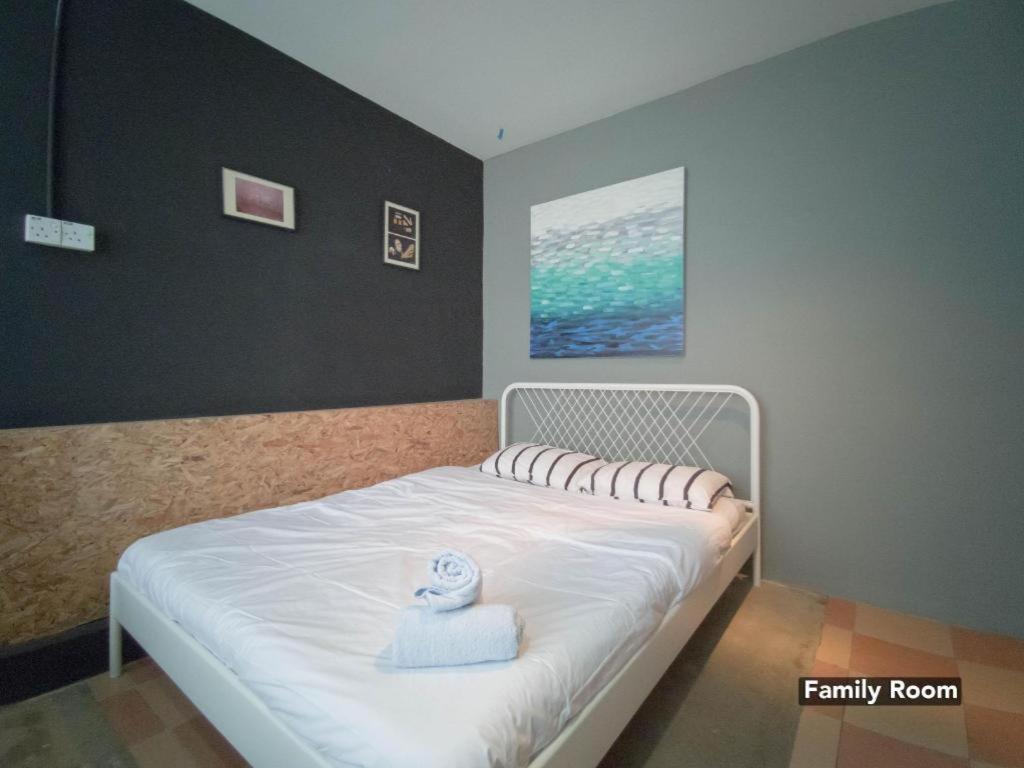 קוצ'ינג Koptel Budget Hotel מראה חיצוני תמונה