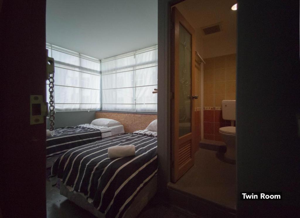קוצ'ינג Koptel Budget Hotel מראה חיצוני תמונה