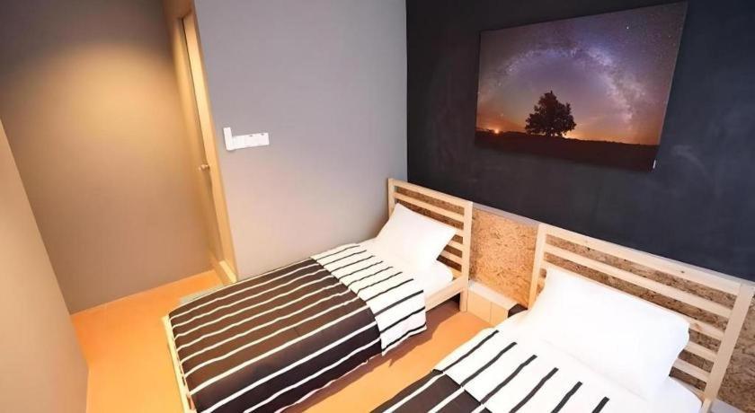 קוצ'ינג Koptel Budget Hotel מראה חיצוני תמונה