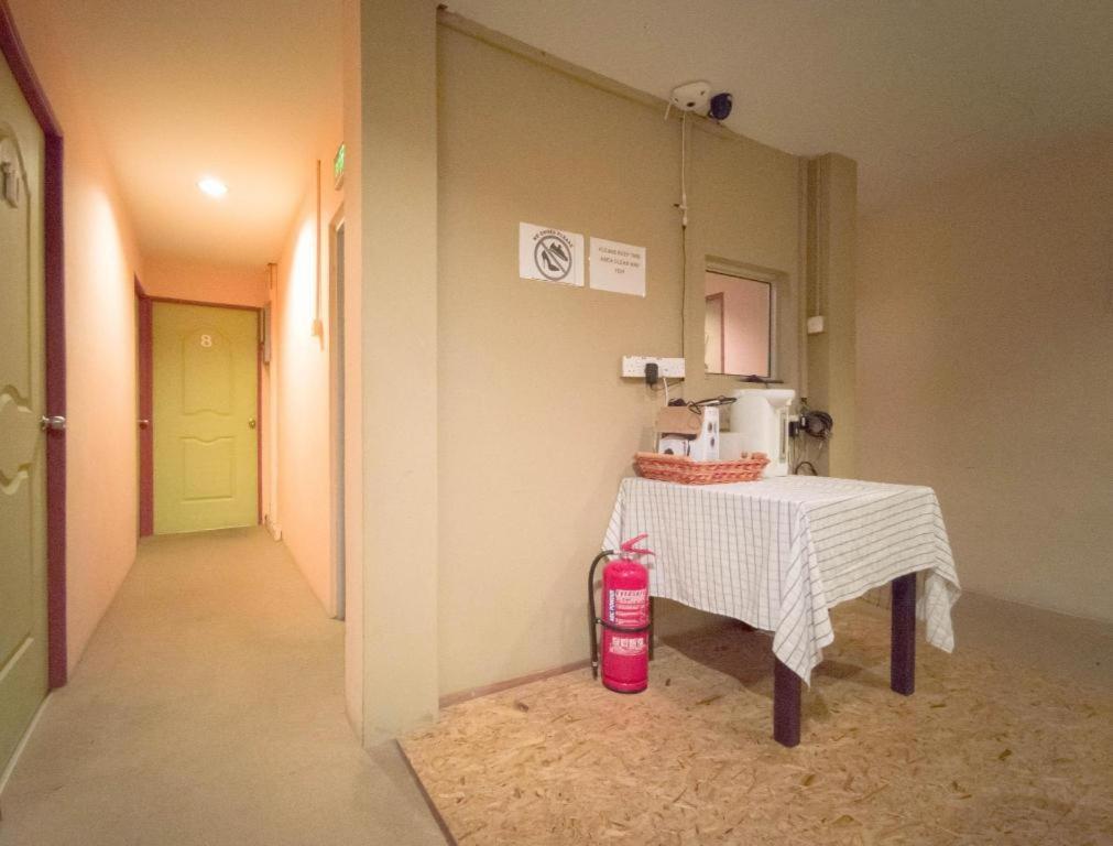 קוצ'ינג Koptel Budget Hotel מראה חיצוני תמונה